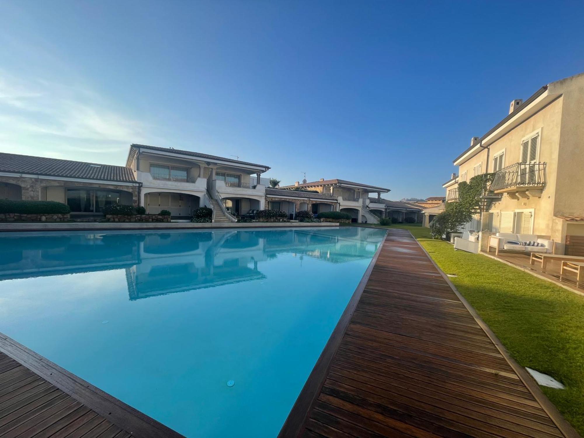 Gardenia Luxury Apartment *